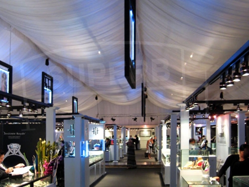 tendas de luxo exposição marquise para conferência de produtos